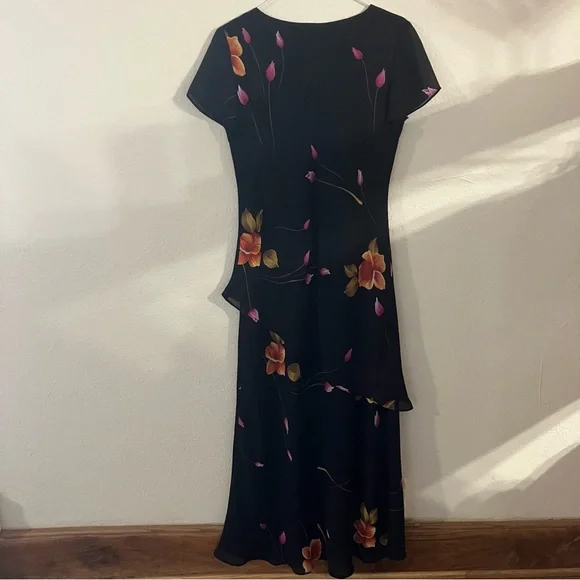 Jessica Howard Vintage Floral Black Short Sleeve Maxi Dress Size: 8 - Picture 3 of 4
